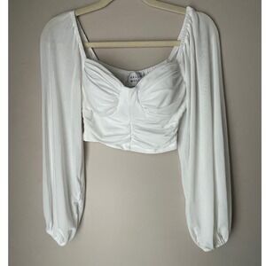 Hello Molly White Ruched Bust Sweetheart Neck Long Sleeve Bell Crop Top women S